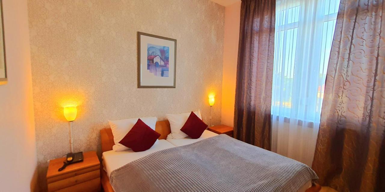 Hotel Deutscher Hof Мангейм Экстерьер фото